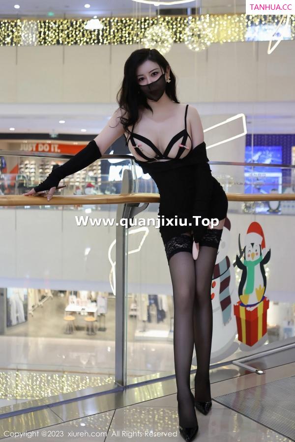 王格 王婉悠 [XiuRen]高清写真图 2023.04.03 No.6515 王婉悠Queen 丝袜美臀第13张图片